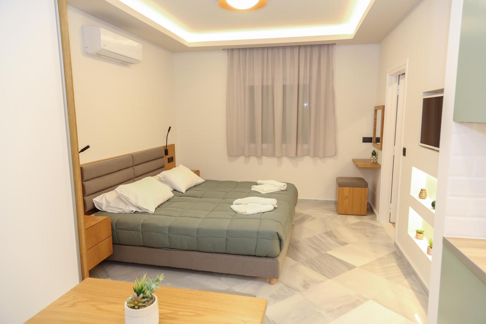 Heaven Apartments Agia Marina  Exterior photo